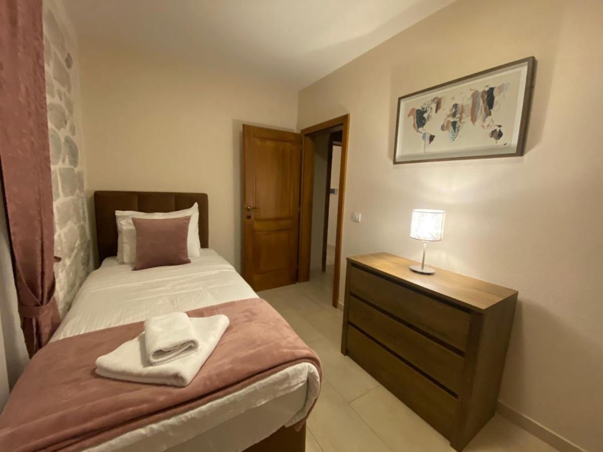 Apartment Caserma Κότορ Εξωτερικό φωτογραφία